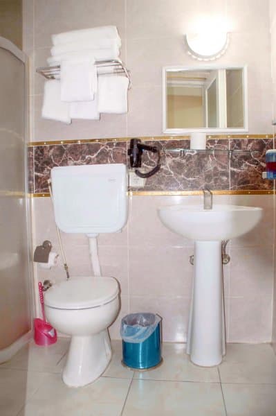 1747302568_BANYO.jpg